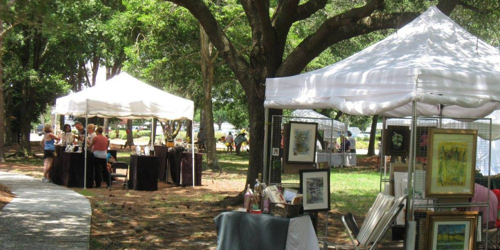 Head on over to Chapin Park this weekend for Art in the Park.