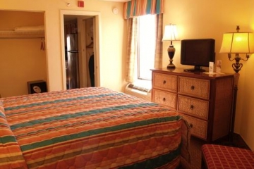 | Monterey Bay Suites
