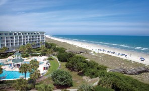| Litchfield Beach & Golf Resort