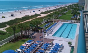| Paradise Resort
