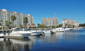 | Barefoot Yacht Club & North Tower