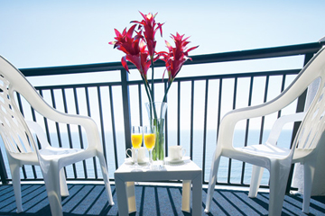 | Breakers Boutique Tower