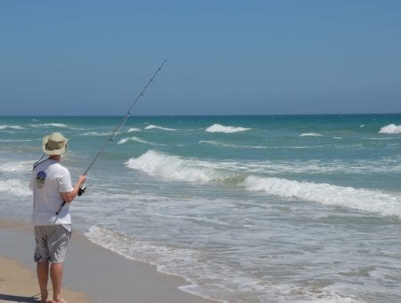 Surf-Casting From the Shore