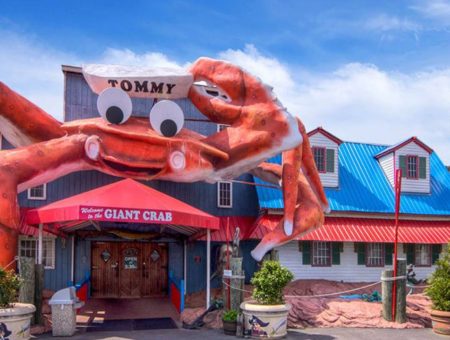 Giant Crab Seafood Buffet