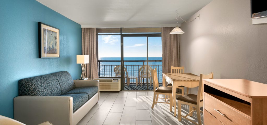 Captain’s Quarters Resort