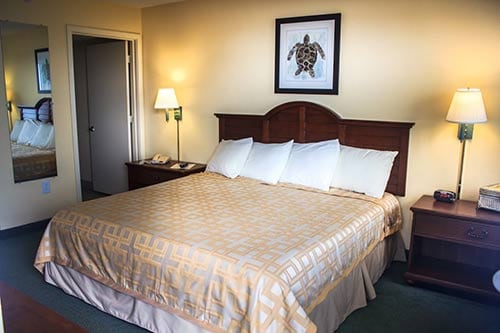 Roxanne Towers bedroom