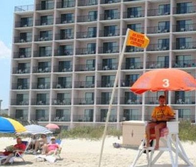 Tropical Seas Hotel