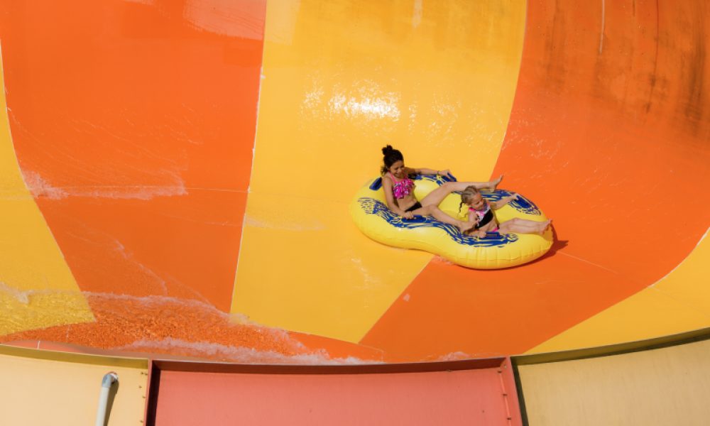 Myrtle Waves Water Park h