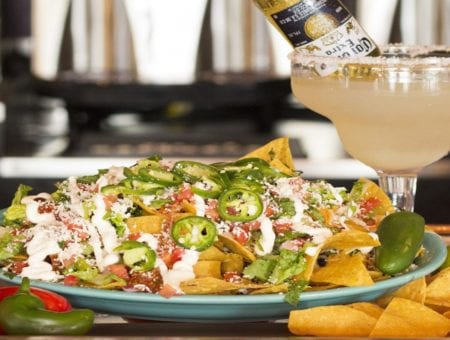 Nacho Hippo: Cantina Maximo