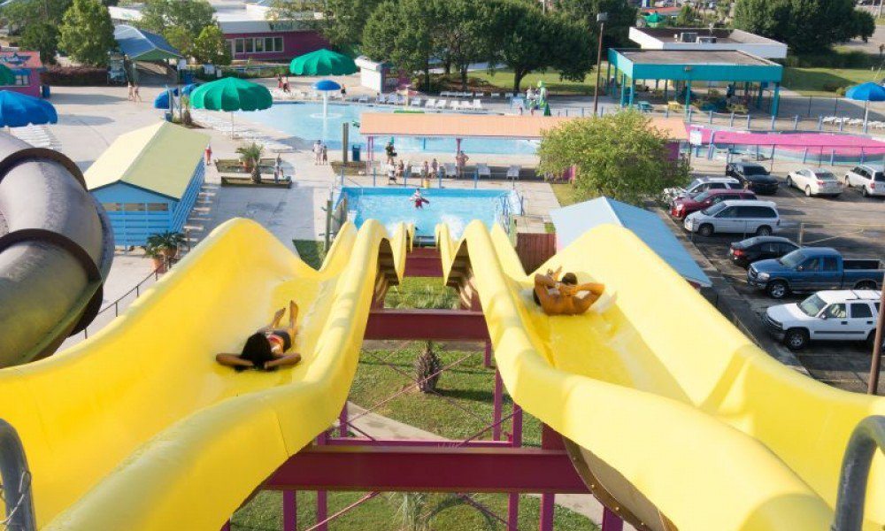 Myrtle Waves Water Park h