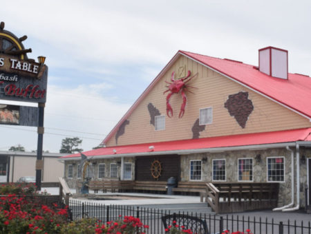 Pirates Table Seafood Buffet