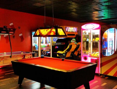 Myrtle Beach Hotels With an Arcade