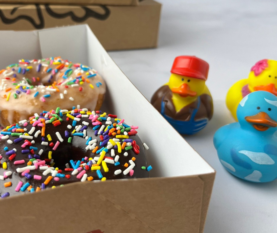 Duck Donuts h